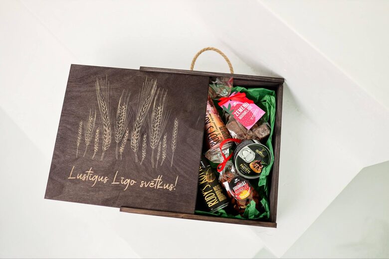 Līgo dāvanu komplekts nr.3 ar Tavu tekstu